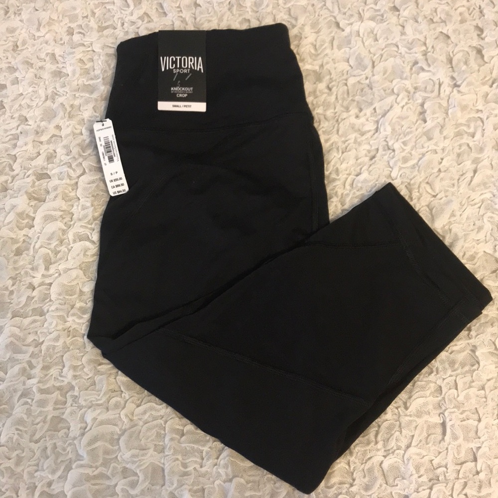 VS Sport Knockout Crop